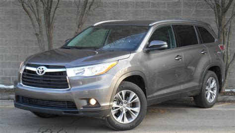 Test Drive: 2014 Toyota Highlander XLE | The Daily Drive | Consumer ...