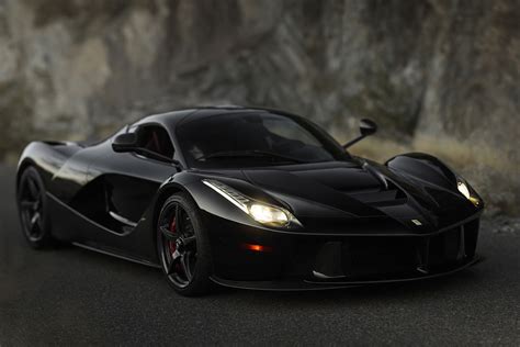 Video: This Guy Causing Havoc In His Black Ferrari Laferrari Sounds Like Heaven!