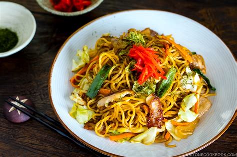 Yakisoba (Video) 焼きそば • Just One Cookbook