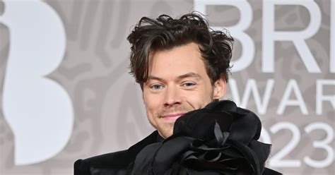 Harry Styles's Dyed Hair at the Brits 2023 - THE VITAL FASHION