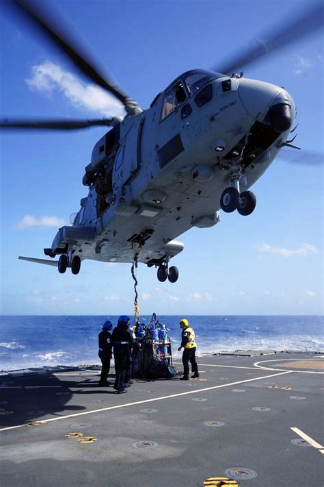 Merlin helicopter makes debut on Medway | Royal Navy