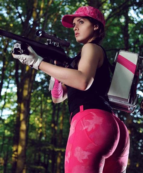 Adeline Frost Fortnite Rose Team Leader Cosplay Hot, Cosplay Girls ...