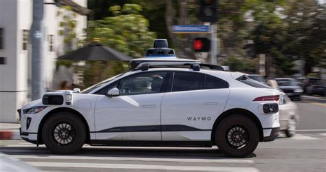 Man tries to operate Waymo self-driving car in downtown L.A. - Los Angeles Times