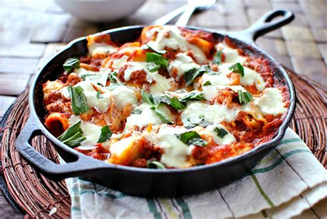 Download Meal Food Lasagna HD Wallpaper