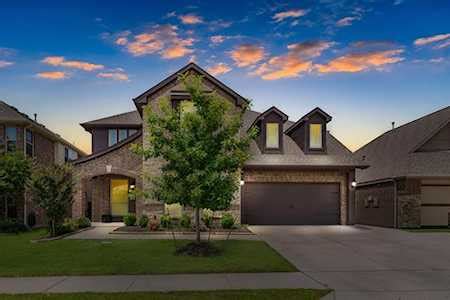 Find Little Elm Homes for Sale & Little Elm Real Estate