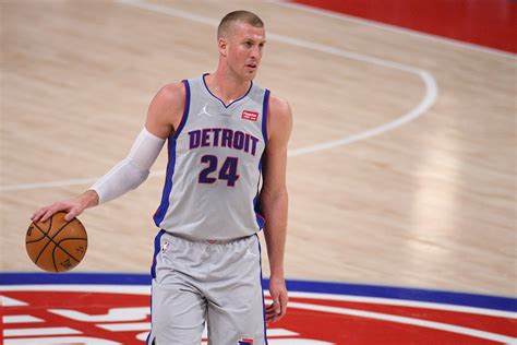 Pistons: Grades for Mason Plumlee's debut season in Detroit