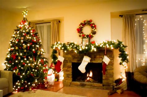 Christmas Tree Fireplace Wallpapers - Wallpaper Cave