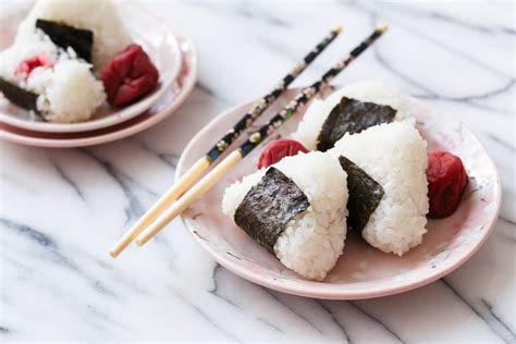 Umeboshi Onigiri (Rice Balls with Japanese Salt Plums) | Love and Olive Oil