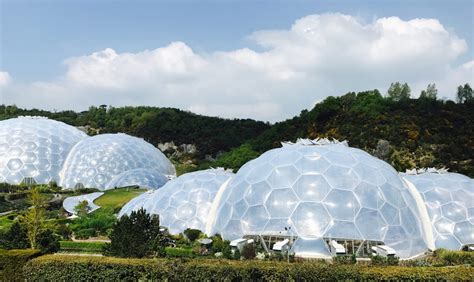 The Eden Project – Giant Biomes in Cornwall, England Home to Over 1 Million Plants! - Urban ...