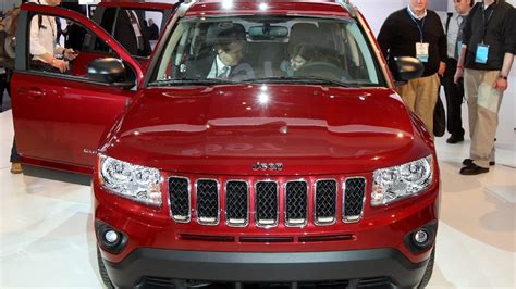 Jeep makes the Compass off-road capable - CNET