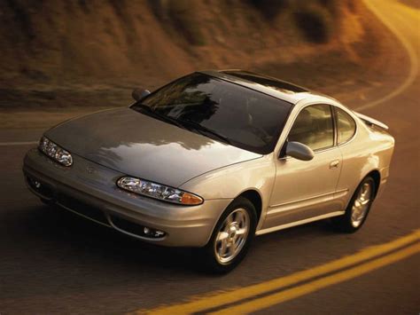 Oldsmobile Alero by Model Year & Generation - CarsDirect