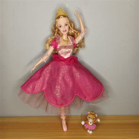 Barbie 12 Dancing Princesses Genevieve Doll with Twyla, Hobbies & Toys ...