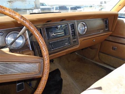 1978 Buick LeSabre Custom Coupe 2-Door 5.7L