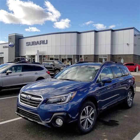 This 2019 Subaru Outback 2.5i Premium in Abyss Blue Pearl looked shiny ...