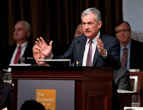 Fed chairman says US economy healthy, hints at slower rate hikes | Daily Sabah