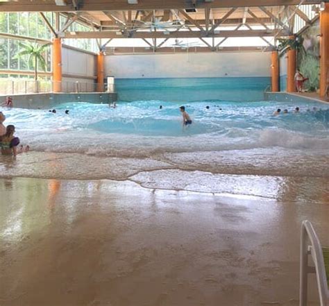 Our Weekend Away to Splash Lagoon Indoor Waterpark Resort