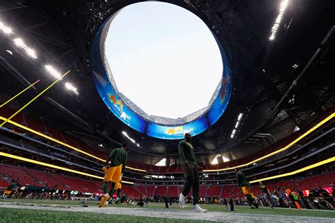 Mercedes-Benz Stadium roof enters “final phase” of construction and automation