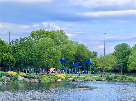 Rio Lakefront - Gaithersburg, MD - Been There Done That with Kids