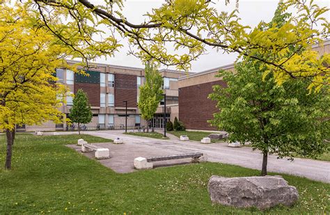 École Georges-Vanier - École secondaire à Montréal | CSSDM