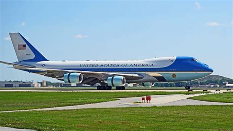 Air Force One Archives - The Aviationist