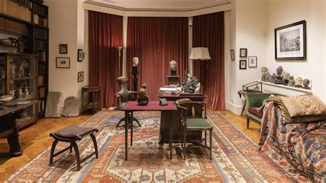 Sigmund Freud Museum: A Journey into the Mind of a Genius - Tododuringtravel.com