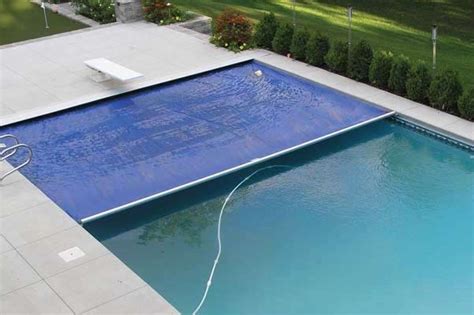 Automatic Retractable Safety Pool Covers | Latham Pool Products - Latham Pools - CA