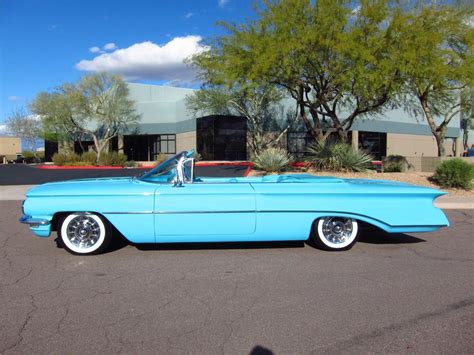 1960 Oldsmobile 98 - Information and photos - MOMENTcar