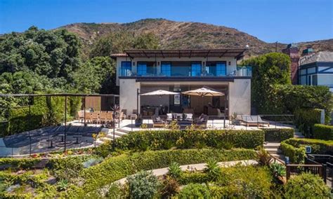 Aaron Rodgers and Danica Patrick Buy $28 Million Home in Malibu [Photos]