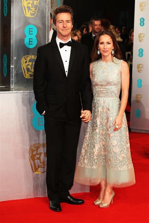 [PICS] BAFTA Awards Red Carpet: Photos From The 2015 BAFTAs – Hollywood Life