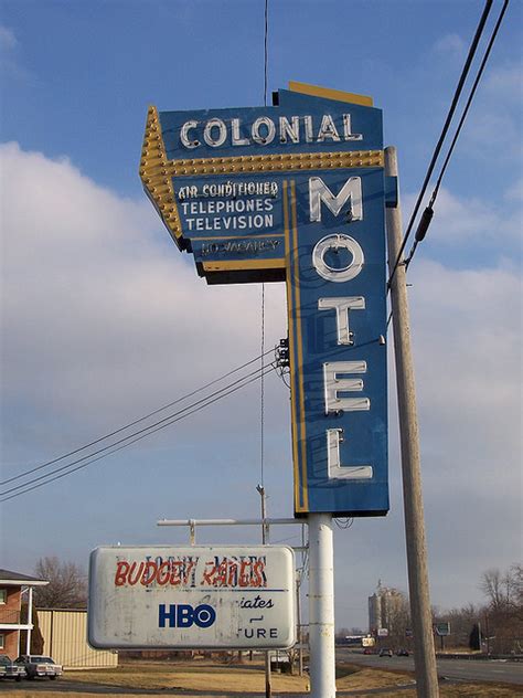 Flyer Goodness: Ohio Vintage Neon Signs