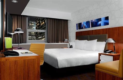 DoubleTree by Hilton: Metropolitan | New York City | New York by Rail