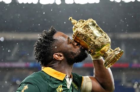 The deal that made Siya Kolisi millions!