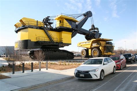 Friday Photos: Komatsu Mining Opens Office Building » Urban Milwaukee