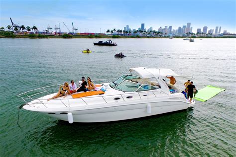 Miami Sundancer Motor 42.0’ Boat Rental 7438 | Sailo