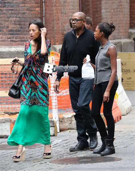 Forest Whitaker Takes A Walk With Wife Keisha And Daughter Sonnet