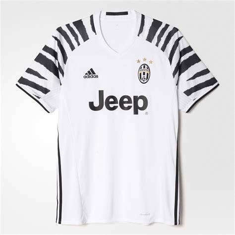 Juventus 16-17 Third Kit Released - Footy Headlines