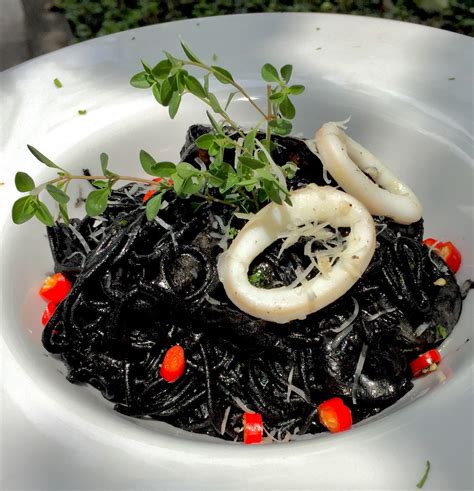 Squid Ink Pasta, Per Te Italian Restaurant. (Bkk) (1)