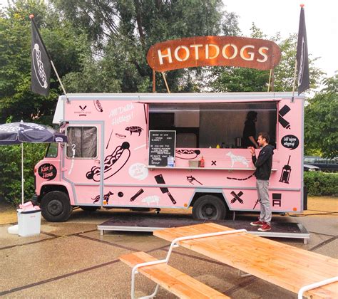 Hotdog foodtruck | Foodtruck, Eten en drinken, Eten