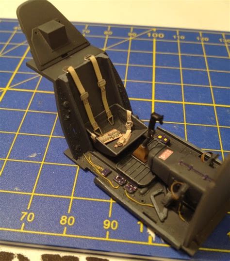 AFV Modelling: Bf 109 G-14 Cockpit coloured