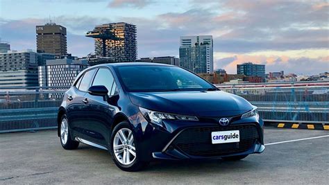 Toyota Corolla 2019 review: Ascent Sport hybrid | CarsGuide