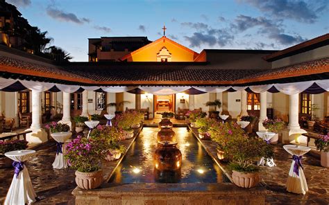 Pueblo Bonito Sunset Beach Resort & Spa | RedWeek