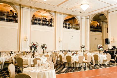 Elegant-Style-at-Historic-Hotel-Bethlehem-Fall-Wedding_0184 | Philadelphia Wedding Photographer ...