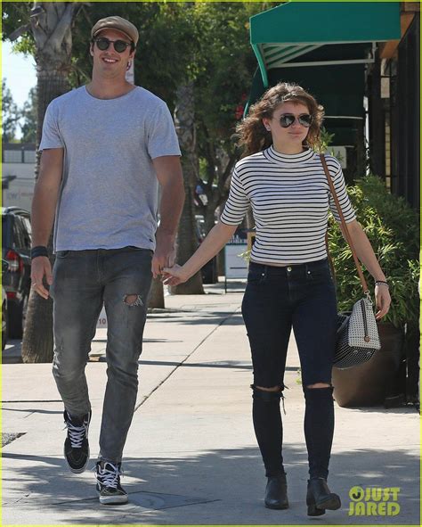 Joey King & Boyfriend Jacob Elordi Make Such a Cute Couple! | Photo 1105543 - Photo Gallery ...