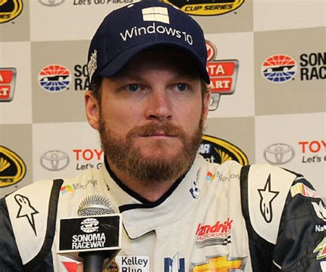 Dale Earnhardt Jr. Biography - Facts, Childhood, Family & Achievements ...