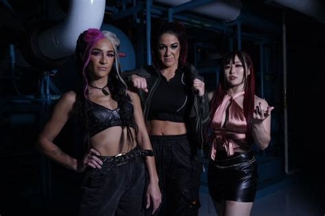 Dakota Kai, Bayley and Iyo Sky : r/WrestleCuties