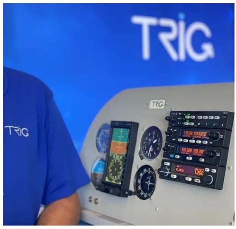 TRIG TX56A NAV-COM Radio User Manual