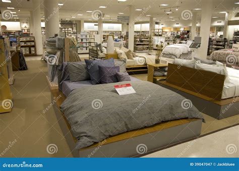 Bedding And Home Goods Department Store Stock Image - Image: 39047047