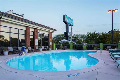 Quality Hotel Morehead City Near Atlantic Beach - Morehead City, NC - Business Profile