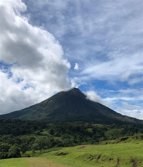 Arenal Volcano in Costa Rica : travel | Arenal volcano, Volcano, Costa rica