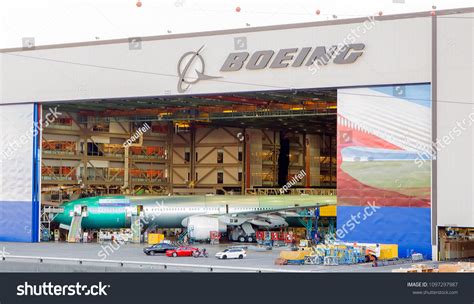 292 Boeing everett Images, Stock Photos & Vectors | Shutterstock